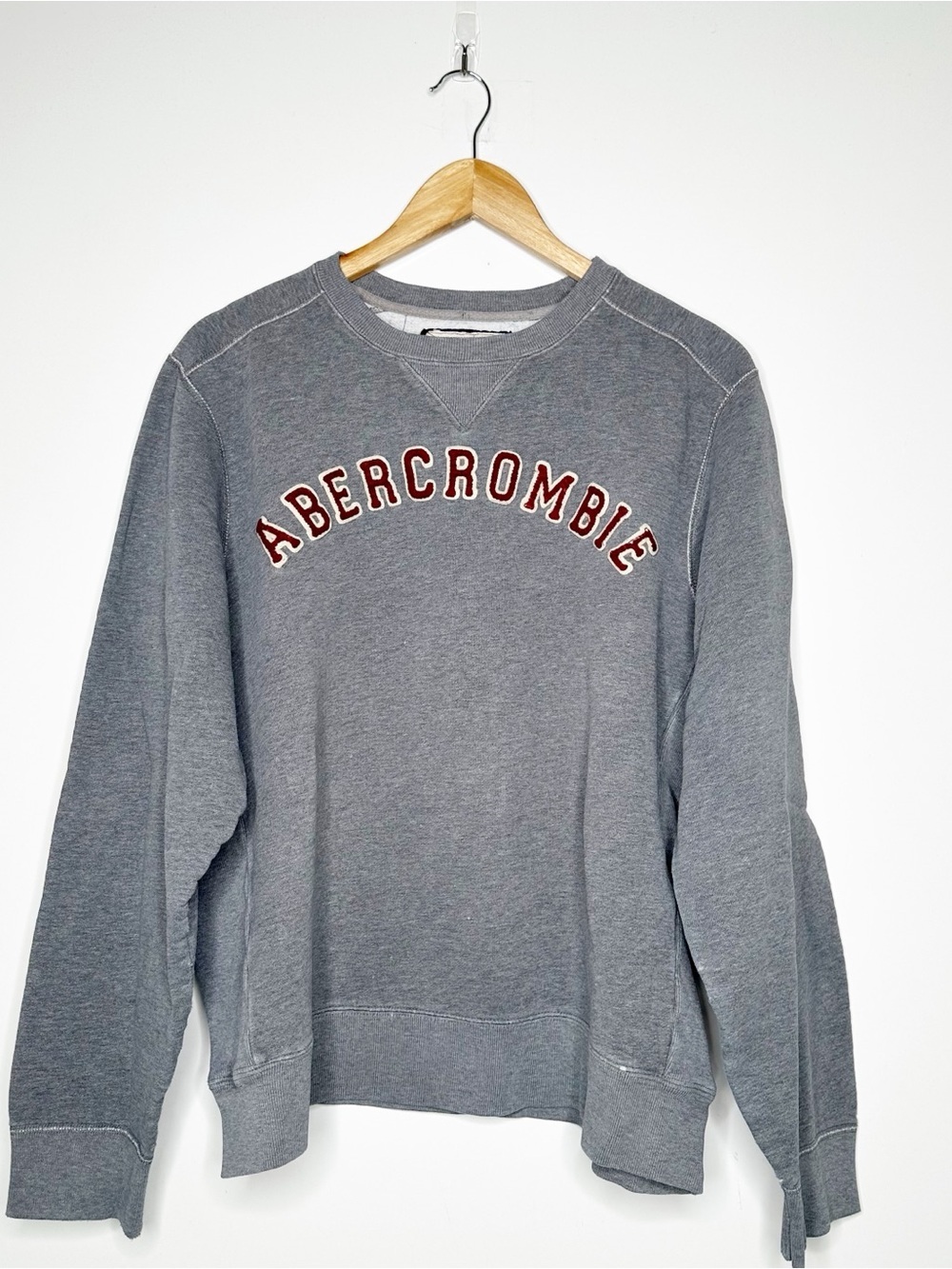 Abercrombie & Fitch Vintage Y2K Grey Crewneck Varsity Pullover Sweatshirt Sz M - Picture 1 of 8